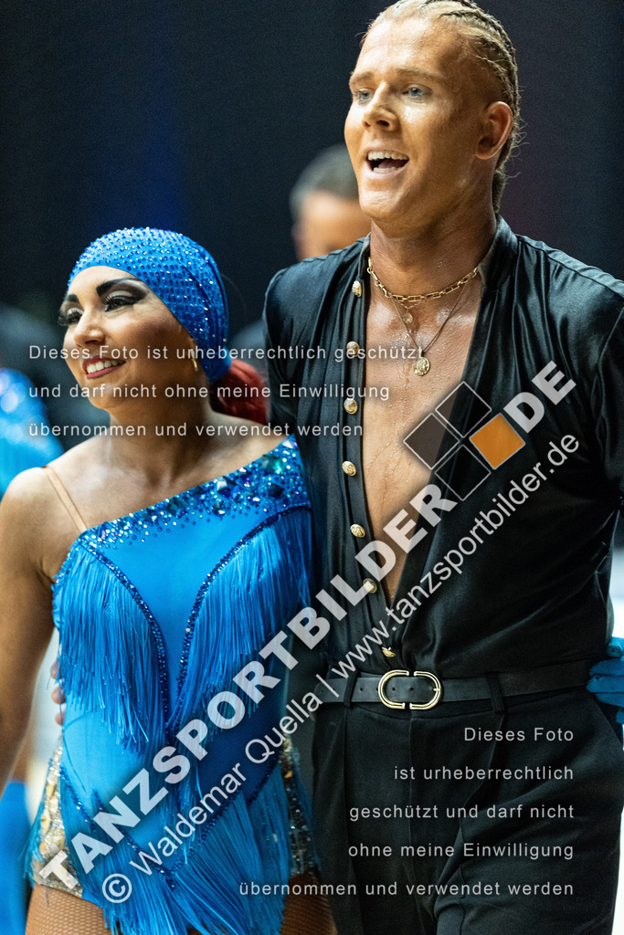 20240406-12631 | Hier finden Sie Tanz Bilder vom Latein und Standard Formationen tanzen. Sportbilder vom Tanzsport. Schöne Fotos und von Weltmeisterschaft, Europameisterschaft, Bundesliga, Regionalliga, Oberliga und Landesliga sowie von GOC Stuttgart, DanceComp, WM Bremen