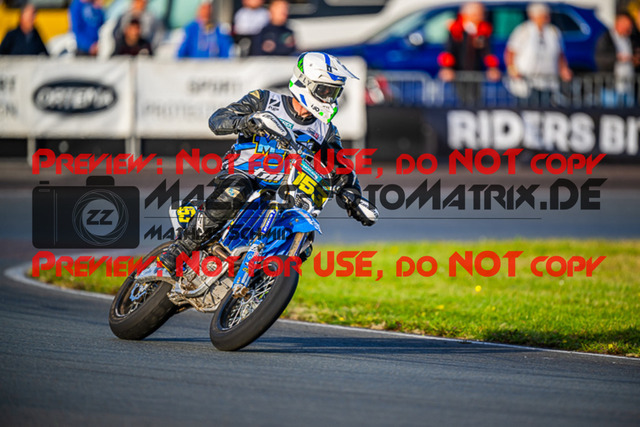 MaZZes_FotoMatrix_231001_8286 | S1