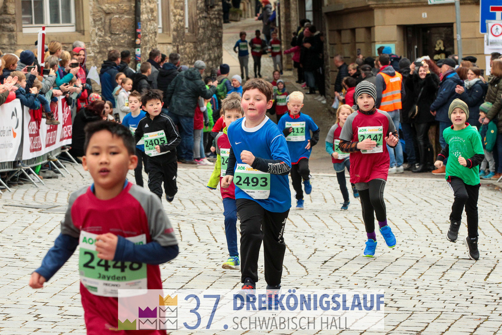 AOK JuniorCup 400m | 3Koenigslauf 2023 - Realisiert mit Pictrs.com