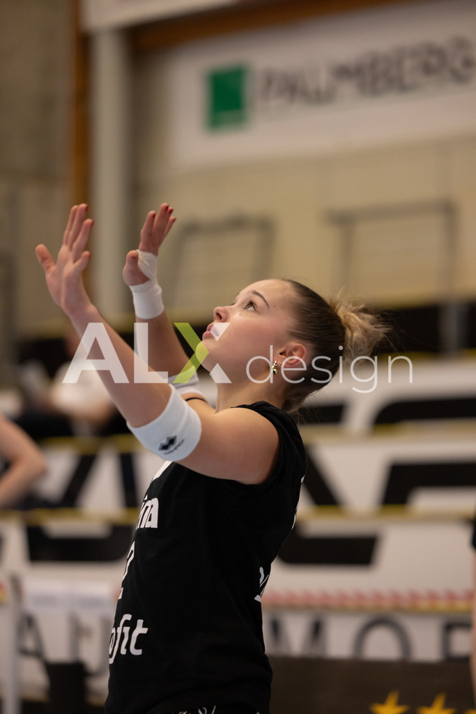 Volleyball I Frauen I Saison 2025-2026 I Volleyball NLA | Women I 1/2 Finals I  VC Kanti Schaffhausen - Sm'Aesch Pfeffingen I 07.03.2026 | 2 Kimi Schnegg (CH) (VC Kanti Schaffhausen) – Libera - Realisiert mit Pictrs.com