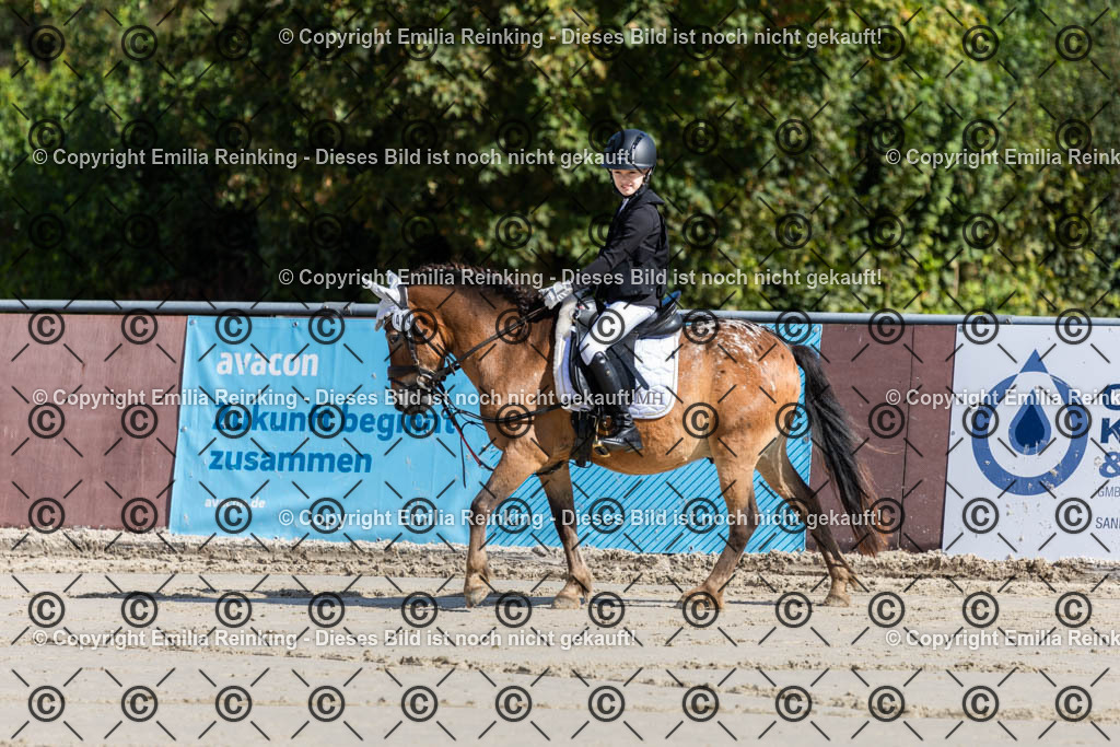 CL5A1778 | Emilia Reinking Fotografie - Realisiert mit Pictrs.com