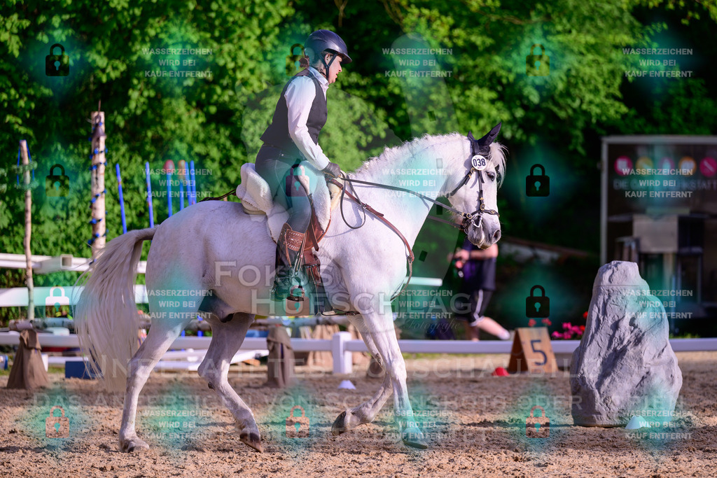 02052026-Giesenbach-03-Speedtrail-0562 | Fokus Hufschlag Fotografie - Realisiert mit Pictrs.com