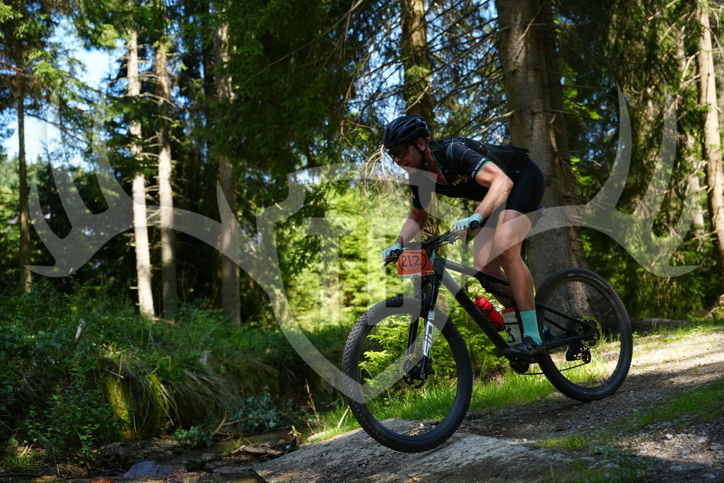 FC101708 | Fotogalerie der Treibjagd im Dunkelwald - Dein MTB Etappenrennen im Erzgebirge - Realisiert mit Pictrs.com