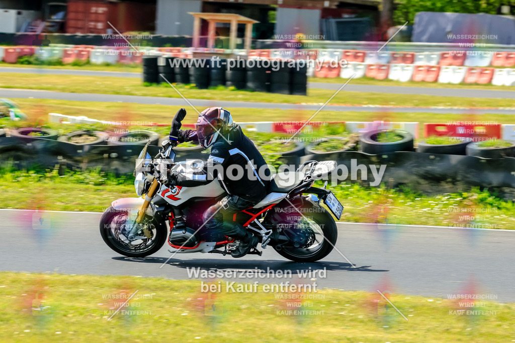 _OTO2230 | Hier findet Ihr Bilder von Touristenfahrten auf der Nürburgring Nordschleife oder von anderen Veranstaltungen die ich besucht habe. Viel Spass beim Durch Schauen 