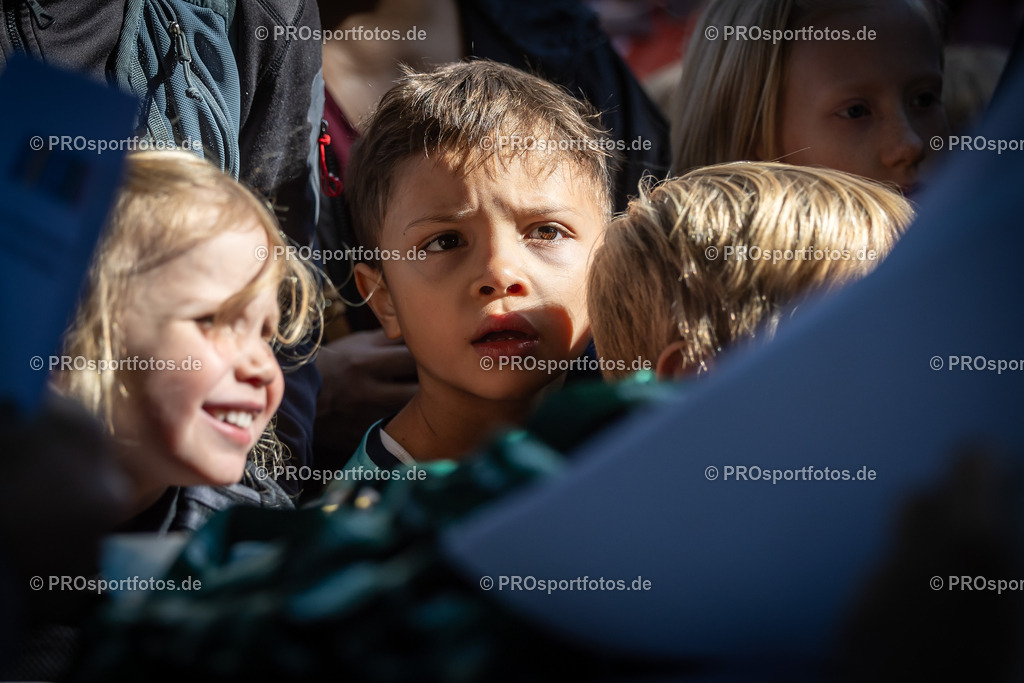 44. Kölner Brückenlauf; Koeln, 14.09.25 | Impressionen vom 44. Kölner Brückenlauf am 14.09.25 am Schokoladenmuseum in Koeln. Foto: BEAUTIFUL SPORTS/Leah Kohring