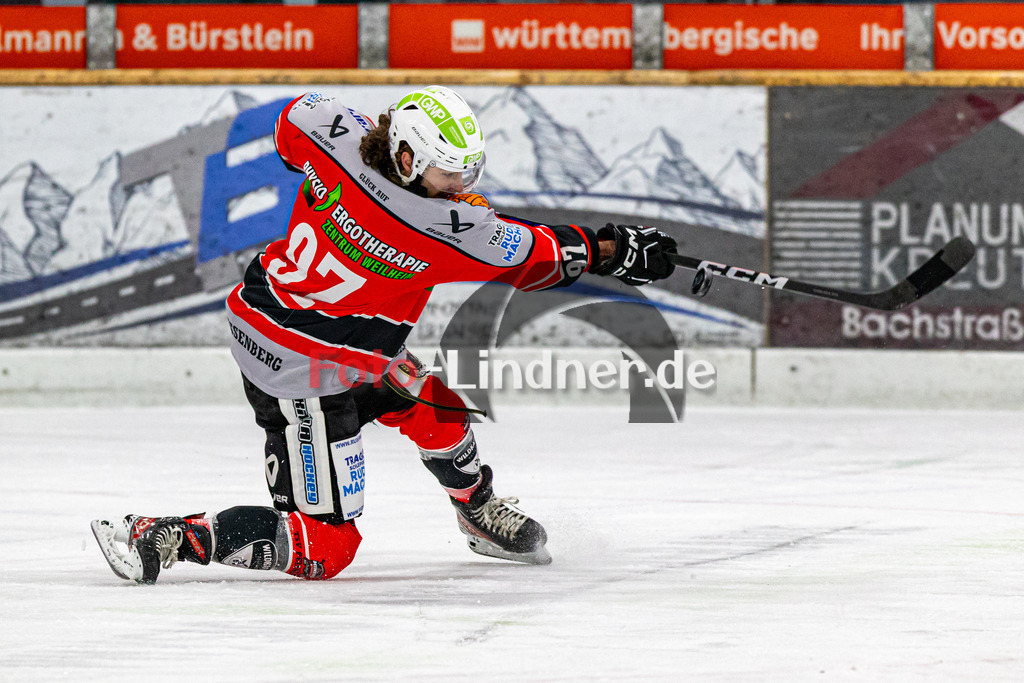 TSV Peißenberg Miners vs ESC Kempten SHARKS | Eishockey Bayernliga 2023/2024, TSV Peißenberg Miners vs ESC Kempten SHARKS, 20240121,
Schuss Lynnden PASTACHAK (Miners 97),
2024-01-21 in Peißenberg (Eisstadion)
97 Lynnden PASTACHAK (Miners 97)
Copyright: WolfgangxLindner foto-lindner.de