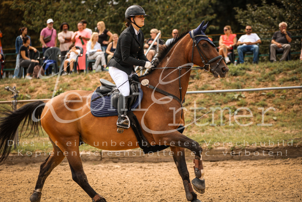 06.SoSpWB00153 | Leoni Ertmer Photography - Realisiert mit Pictrs.com