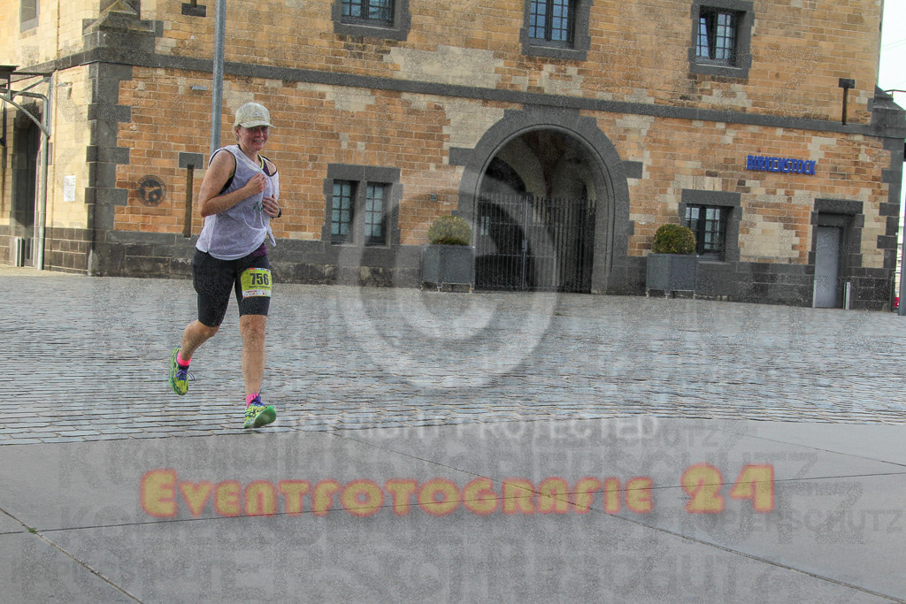 250920_1541_EV4_9445 | Sportfotografie im Rhein-Sieg Kreis, Köln, Bonn, NRW, Rheinland Pfalz, Hessen, etc. Unser Tätigkeitsfeld umfasst den Laufsport vom Volkslauf über den Marathon, Duathlon, Triathon bis zum Ultralauf wie Kölnpfad Ultra oder Schindertrail.