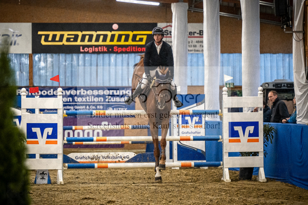 DOS_1029 | Entdecke hochwertige Reitturnierfotos von Foto Oger. Professionell, emotional und authentisch – jetzt Lieblingsmomente im Shop bestellen.Deutschlandweite Turnierfotografie. - Realisiert mit Pictrs.com