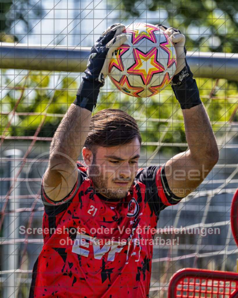 20250629_105923_1195-Bearbeitet | #,1.Göppinger SV, Fussball, Oberliga BW - Trainingsauftakt, Saison 2025/2026, Rasensportplatz Stadion SV Göppingen, Hohenstaufenstr. 116, 73033 Göppingen, 29.06.2025 - 10:30 Uhr,Foto: PhotoPeet-Sportfotografie/Peter Harich
