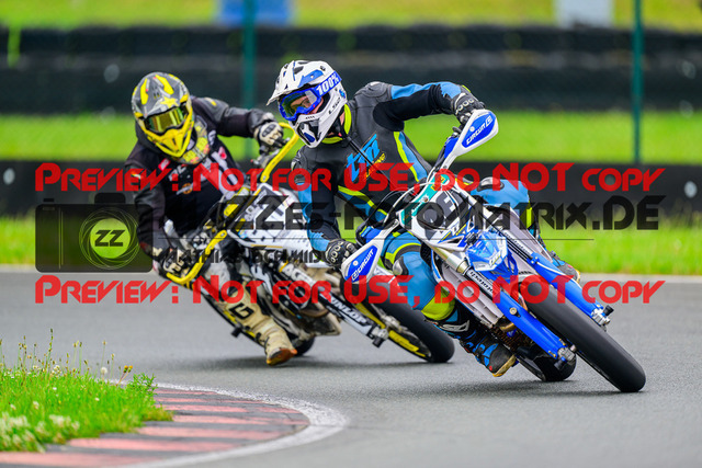 MaZZes_FotoMatrix_240622_6007705_4759 | UE40