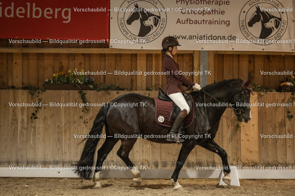 _D5A0317 | Emotionale Pferde- & People-Fotografie rund um Heidelberg, Leimen & Umgebung. Natürliche Fotos von Pferd, Mensch & Familie. Jetzt Termin sichern!