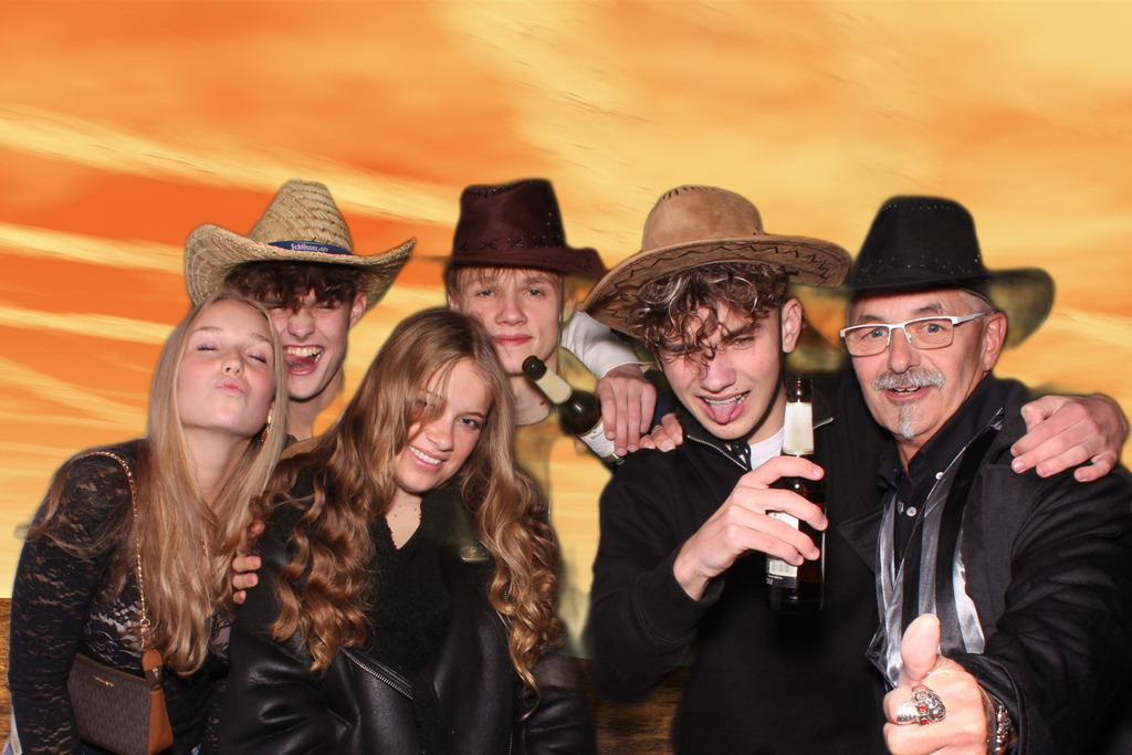 top-top.de-251025-0062 | Foto, Video, Fotografie, Videografie, Fotobox, DJ, Discjockey, Musik, Musikbox, Veranstaltung, Photobooth, Amazon, Ebay, Buchtipp, Bestseller, Autor, Verlag, Buch, Wesel, Hamminkeln, NRW, Dinslaken, Rees, Drohne, Hochzeit, Party, Fotobox, Wesel, Fotograf