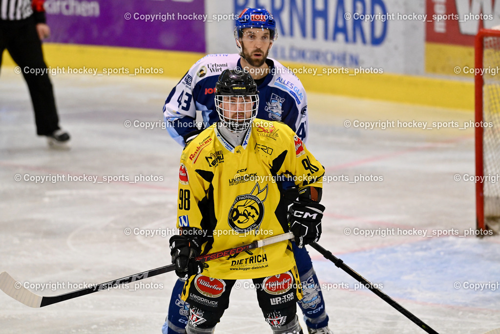 ESC Steindorf vs. EC Hornets Spittal 25.2.2024 | #43 Oraze Martin ESC Steindorf, #98 Thalhammer Dominic EC Hornets Spittal, ESC Steindorf vs. EC Hornets Spittal 25.2.2024, ESC Steindorf vs. EC Hornets Spittal 25.2.2024 am 25.02.2024 in Steindorf (Ossiachersee Halle), Austria, (Photo by Bernd Stefan)