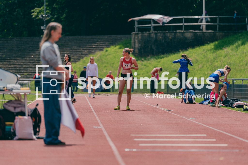 FLVW-Meisterschaften 2026 | Impressionen und Wettkampfszenen der FLVW-Meisterschaften 2026 mit Athletinnen und Athleten verschiedener Vereine und Altersklassen in unterschiedlichen Disziplinen der Leichtathletik. - Realisiert mit Pictrs.com