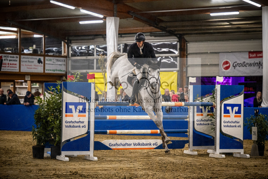 DOS_1613 | Entdecke hochwertige Reitturnierfotos von Foto Oger. Professionell, emotional und authentisch – jetzt Lieblingsmomente im Shop bestellen.Deutschlandweite Turnierfotografie. - Realisiert mit Pictrs.com