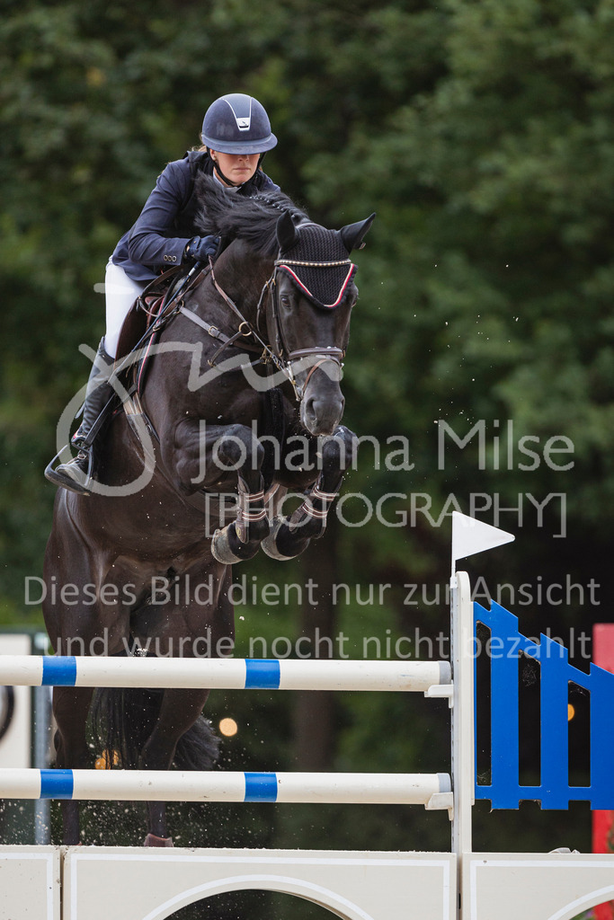 240614_Lemwerder_S1-Springen-557 | Deine schönsten Turniermomente als professionelle Fotos! Entdecke hochwertige Pferdesport-Fotografie im Online-Shop. Jetzt Fotos finden & bestellen!
