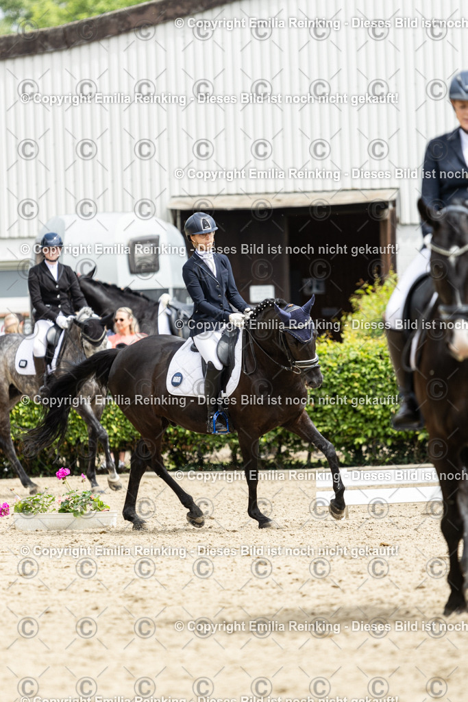 CL5A2077 | Emilia Reinking Fotografie - Realisiert mit Pictrs.com