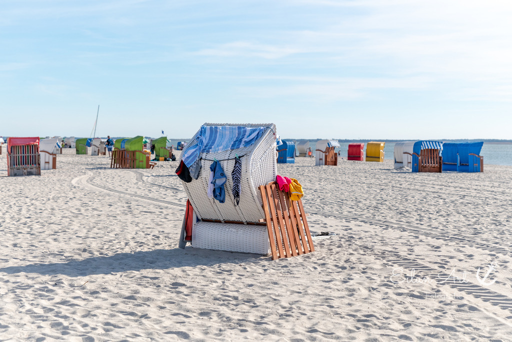 EAF_5111 | Eilun-Art-Fotografie Levke Martens, ihre Fotografin für Immobilien- und Landschaftsfotografie auf Föhr, Föhrer Motive als Poster, Leinwand, hinter Acrylglas oder stelle dir deinen eigenen Monatskalender zusammen, mit nur einem Klick