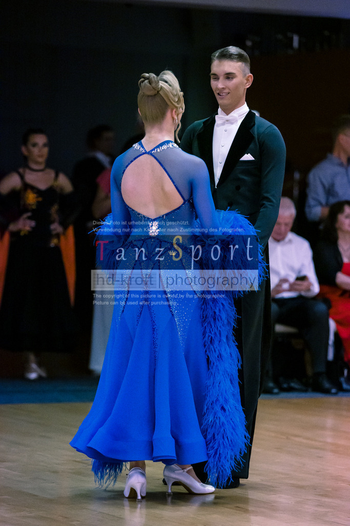 20250906_LM_By_HGR-S-Std_7358 | Tanzsportbilder, Standardtanz, Lateintanz, WDSF, DTV, LTVB, dancecomp, goc, hessen tanzt, blaues band der spree, walzer, tango, wiener walzer, slowfox, quickstepp, samba, rumba, cha-cha-cha, paso doble. jive, hd-kroft photography, turniertanzsport