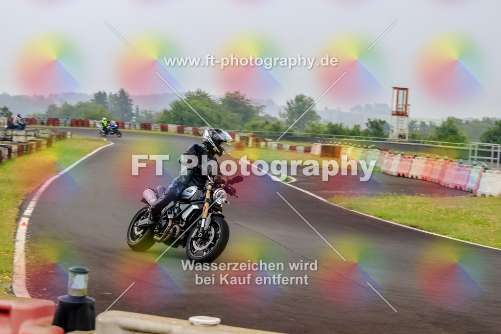 _TCM2805 | Hier findet Ihr Bilder von Touristenfahrten auf der Nürburgring Nordschleife oder von anderen Veranstaltungen die ich besucht habe. Viel Spass beim Durch Schauen 