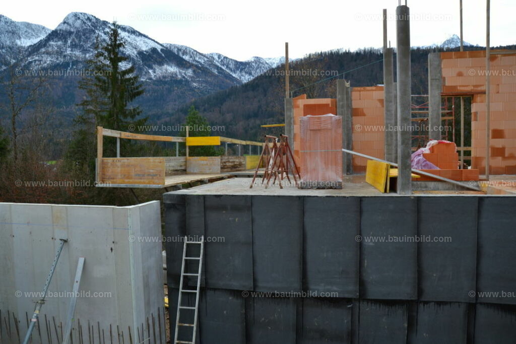 bib-lg05-abdichtungen-0044 | Nach LV-Leistungsgruppen sortierte Detailfotos über den Bau eines Hauses. Alle Hausbau-Bilder direkt vom Urheber und Autor der Website Haus-Selber-Bauen.com