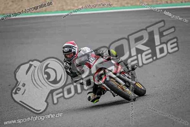 pubi1369 | Professionelle Fotos von Sportveranstaltungen, aber auch Hochzeiten und anderen Events. - Realisiert mit Pictrs.com