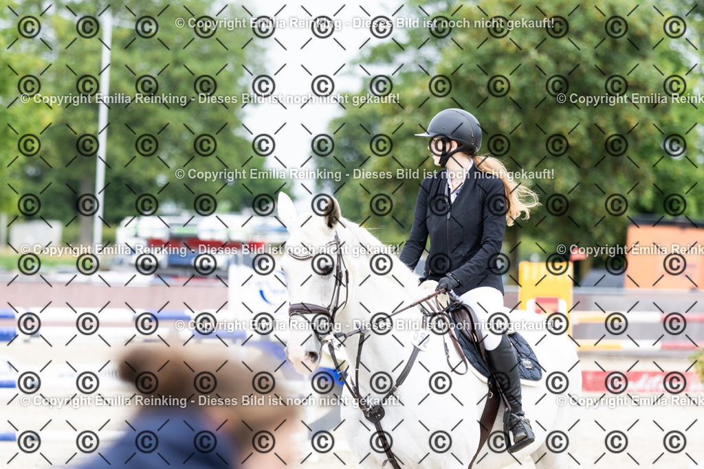 CL5A2397 | Emilia Reinking Fotografie - Realisiert mit Pictrs.com