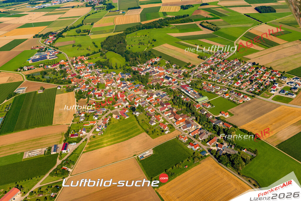 Luftaufnahme Balgheim Möttingen - Die Luftaufnahme wurde 2025 vom UL-Flugzeug heraus erstellt ( keine Drohne ) - Hochauflösende Luftaufnahme - für professionelle Ausdrucke geeignet. Die Geschenkidee !Mit Lizenz und Bildrechte bestellbar