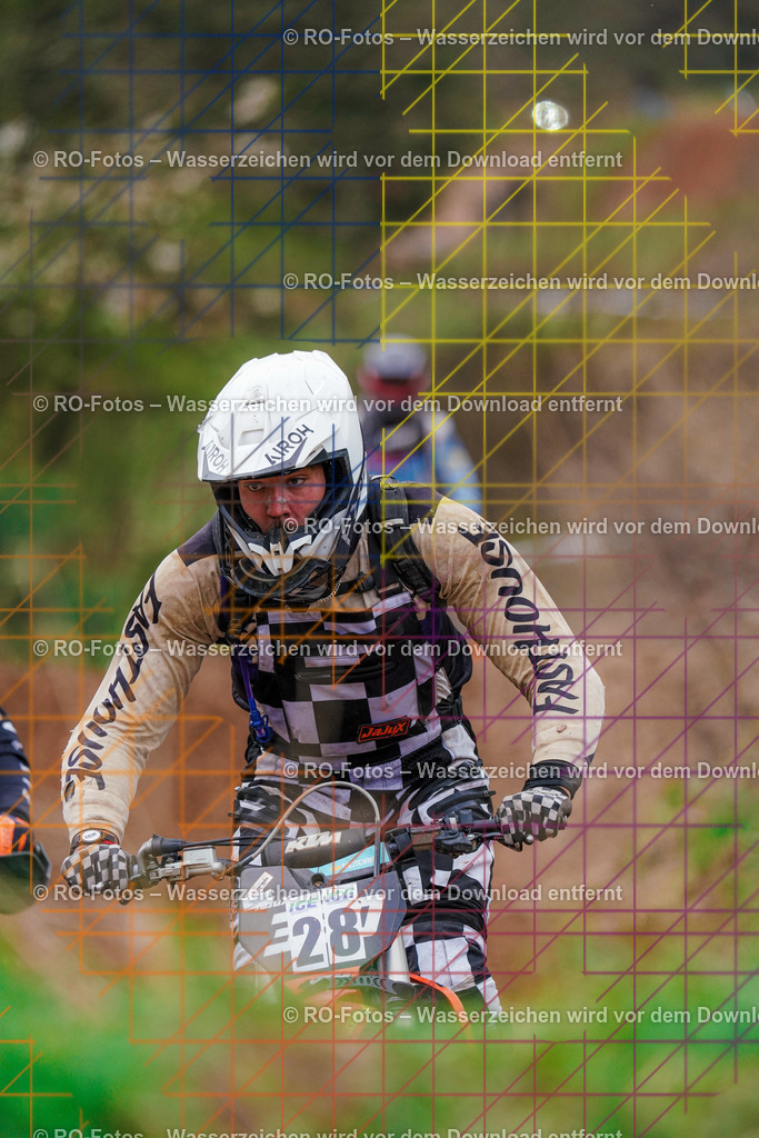 5 Lauf Mernes-576 | Sportfotografie von RO-Fotos: Motorsport, Motocross, Enduro, Laufveranstaltungen und Triathlon. Professionelle Fotos von Sportlern und Events. - Realisiert mit Pictrs.com