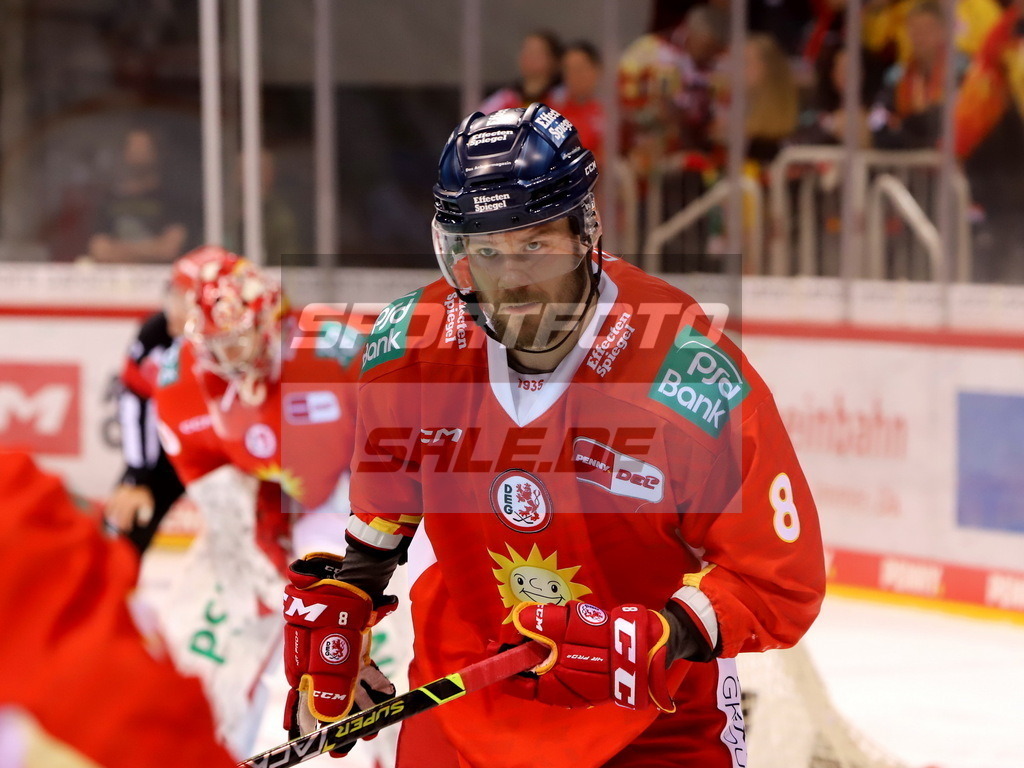 Mikko Kousa - DEG | Mikko Kousa - DEG - Realisiert mit Pictrs.com