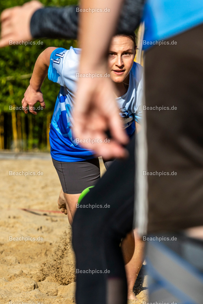 2025-200081930-Strandvölkerball-WM_1 |  23.08.2025; Berlin Foto: Gerold Rebsch - www.beachpics.de