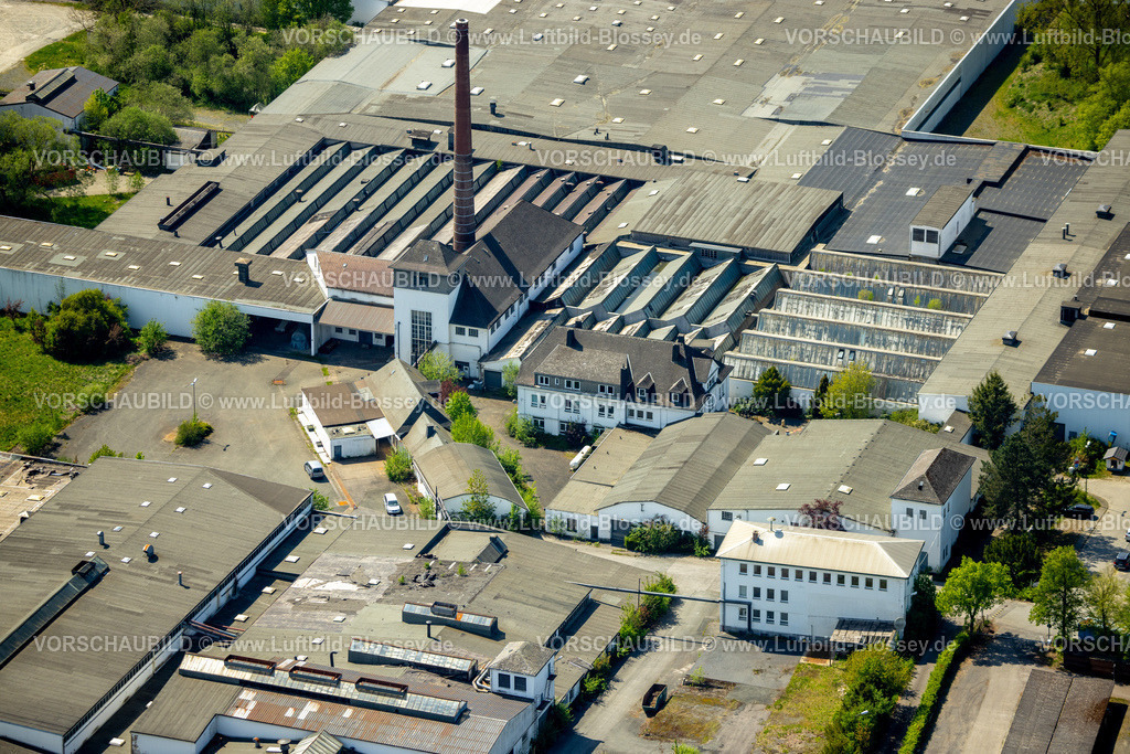 Schmallenberg240505349 | Luftbild, Falke Moden Warenlager und Werksverkauf, Schmallenberg, Sauerland, Nordrhein-Westfalen, Deutschland