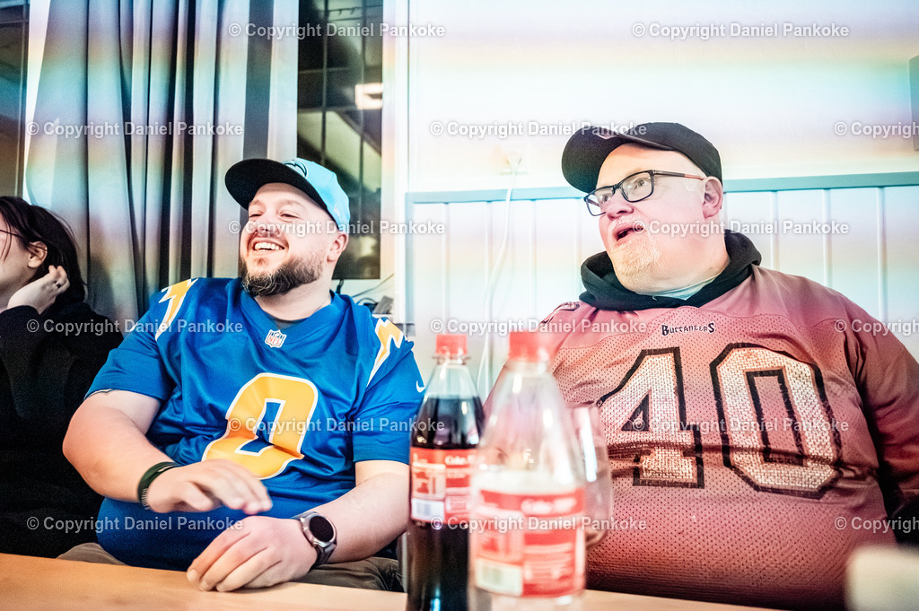 Superbowl 60 Watchparty Sealords Flensburg (5 von 50) | dp-photography - Realisiert mit Pictrs.com