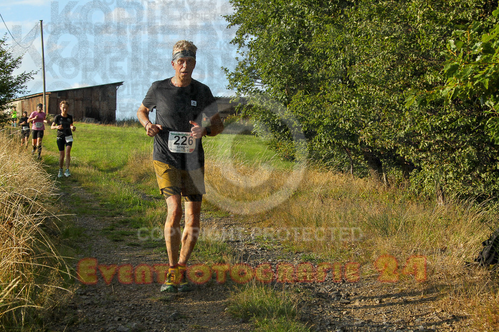 250801_1919_EV4_8514 | Sportfotografie im Rhein-Sieg Kreis, Köln, Bonn, NRW, Rheinland Pfalz, Hessen, etc. Unser Tätigkeitsfeld umfasst den Laufsport vom Volkslauf über den Marathon, Duathlon, Triathon bis zum Ultralauf wie Kölnpfad Ultra oder Schindertrail.