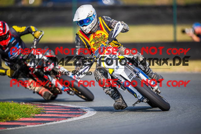 MaZZes_FotoMatrix_230930_7088 | UE40