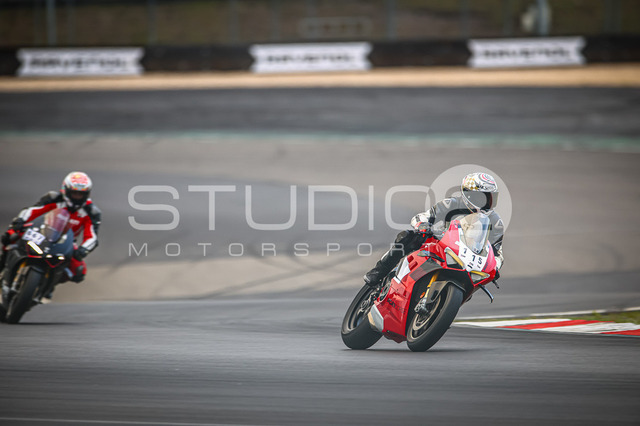 0015-250723NR-005_15 | Deine Full-Service-Agentur für ✔️Videoproduktionen und ✔️Motorsportfotografie Jetzt Angebot anfragen!