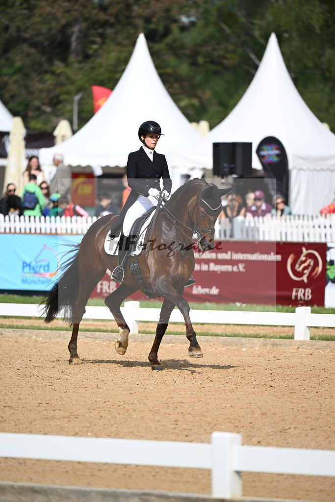 Giner_Donna Erika_12241660 | hf-fotografie - Realisiert mit Pictrs.com