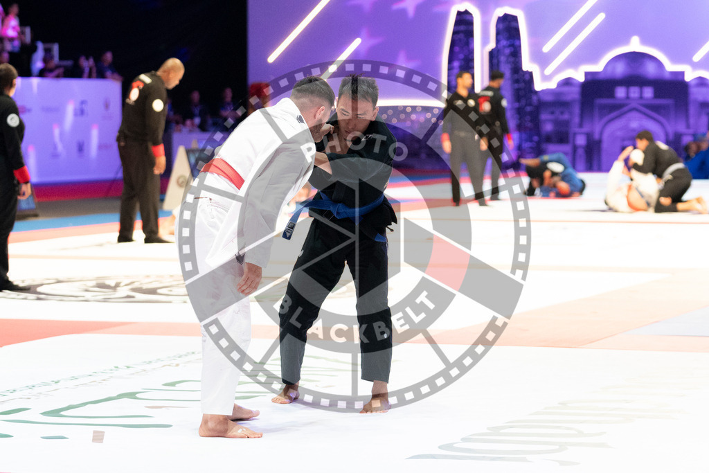 20231106PBB2200 | Fighters compete during the AJP World Master Championship in the Mubadala Arena in Abu Dhabi, Arab United Emirates, on November 6, 2023.