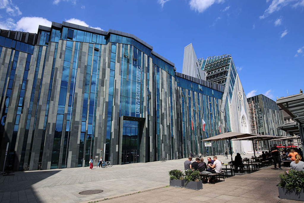 Foto: Leipzig - Universität Leipzig | Das Team hinter BILDLEXIKON LEIPZIG bündelt historische wie aktuelle Informationen über die Stadt Leipzig in Text und Bild auf einer Plattform und stellt diese der interessierten Öffentlichkeit zur Verfügung.