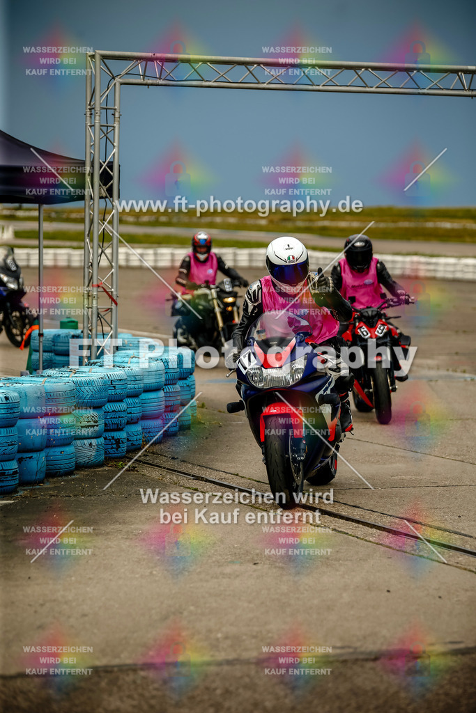 Chambley Juli-1318 | Hier findet Ihr Bilder von Touristenfahrten auf der Nürburgring Nordschleife oder von anderen Veranstaltungen die ich besucht habe. Viel Spass beim Durch Schauen 