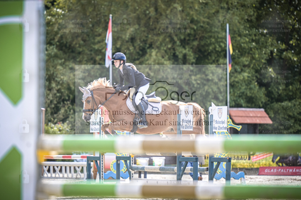 DOS_9193 | Entdecke hochwertige Reitturnierfotos von Foto Oger. Professionell, emotional und authentisch – jetzt Lieblingsmomente im Shop bestellen. - Realisiert mit Pictrs.com