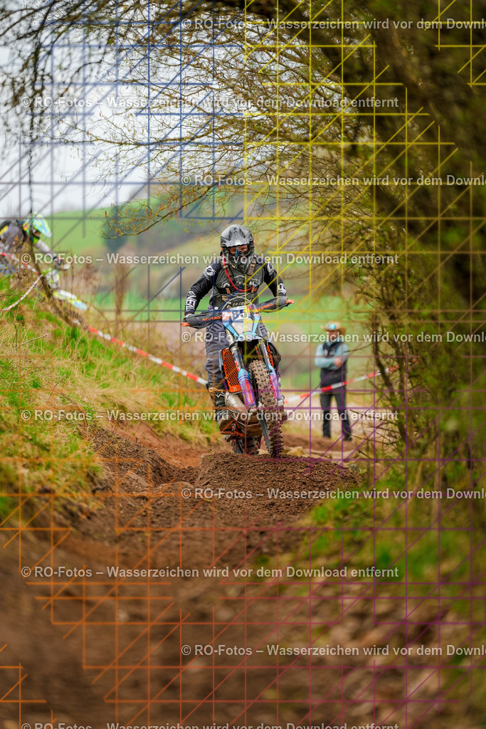 5 Lauf Mernes-826 | Sportfotografie von RO-Fotos: Motorsport, Motocross, Enduro, Laufveranstaltungen und Triathlon. Professionelle Fotos von Sportlern und Events. - Realisiert mit Pictrs.com