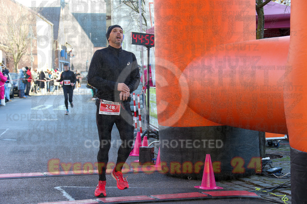 241201_1221_EX1_1798 | Sportfotografie im Rhein-Sieg Kreis, Köln, Bonn, NRW, Rheinland Pfalz, Hessen, etc. Unser Tätigkeitsfeld umfasst den Laufsport vom Volkslauf über den Marathon, Duathlon, Triathon bis zum Ultralauf wie Kölnpfad Ultra oder Schindertrail.