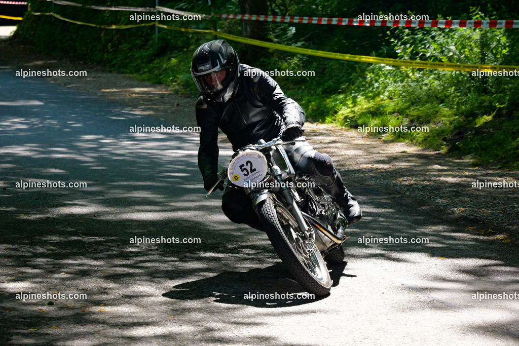 P1036667 | Erleben Sie atemberaubende, hochqualitative Fotos Ihrer Fahrt entlang der malerischen Alpenstraßen. Besuchen Sie alpineshots.com, um professionelle Aufnahmen Ihrer unvergesslichen Reise zu finden und zu kaufen - Realisiert mit Pictrs.com