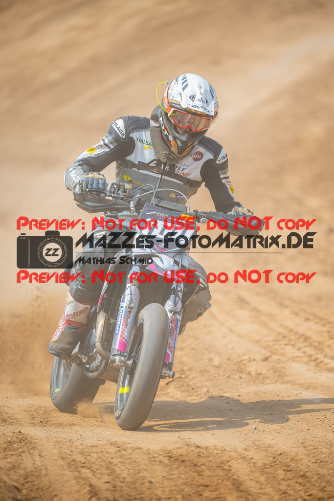 MaZZes-Fotomatrix-20260816-614774 | S2