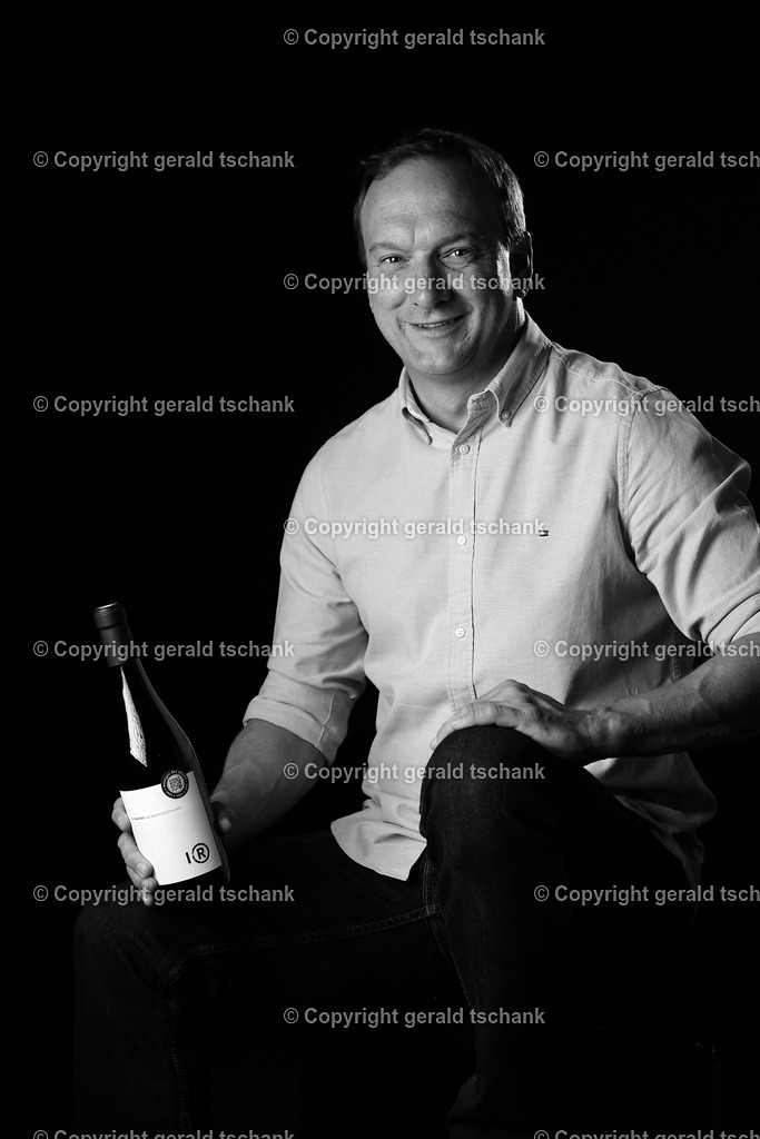 DSC_2357 | Wählen Sie hier bitte Ihr bestes Foto aus, mit diesem Bild wird Ihr Set produziert. Sollten Sie kein Bild wählen oder mehrere suchen wir das Beste aus!