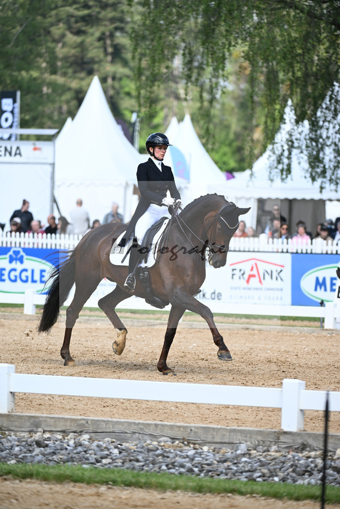 Giner_Donna Erika_12240132 | hf-fotografie - Realisiert mit Pictrs.com