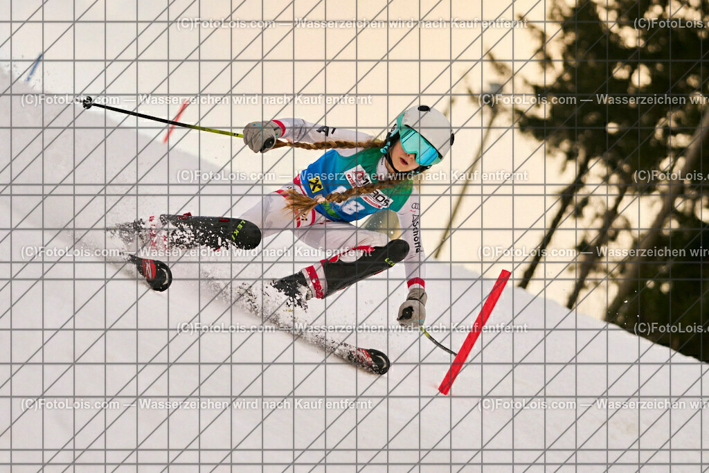 ALP4776_WaldAistCup_Kinder-SL_Koenigswiesen_Holzmueller Veronika | (C)FotoLois.com, Alois Spandl, WaldAistCup Kinder-Slalom Königswiesen am Schorschilift in St. Georgen am Walde, Fr 3. März 2023.