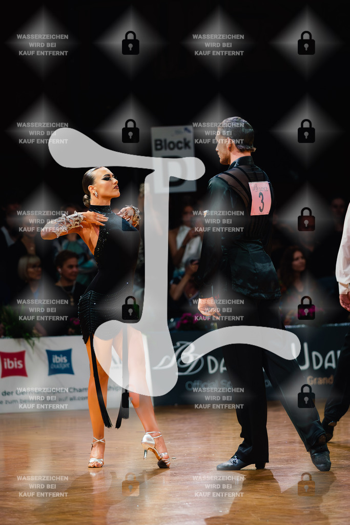 GOC 2025 - WDSF GrandSlam Latin 26th (3) Justin Lauer _ Rita Schumichin (Germany)-2025-08-23-3630 | Webshop for digital downloads and prints of dance sport, event & show photographer Julian Link - Realisiert mit Pictrs.com